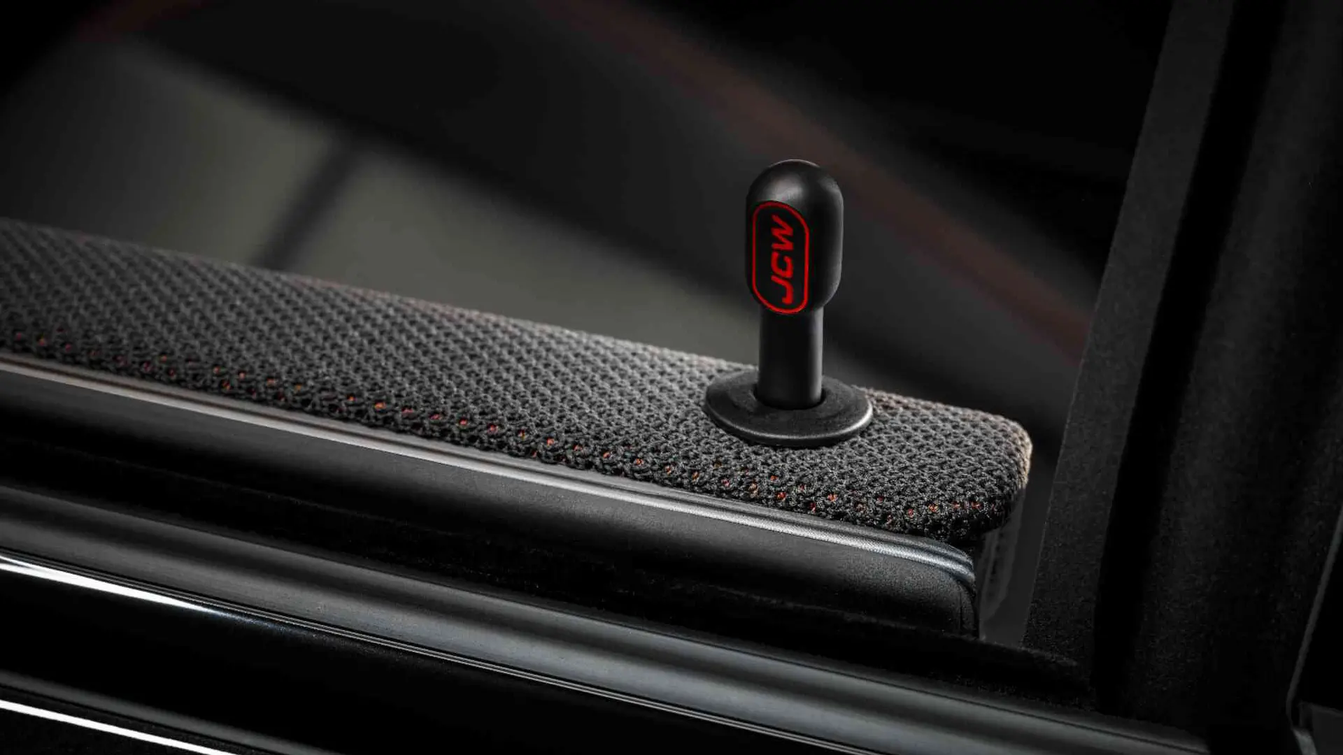 mini-spring-summer-locking-pin